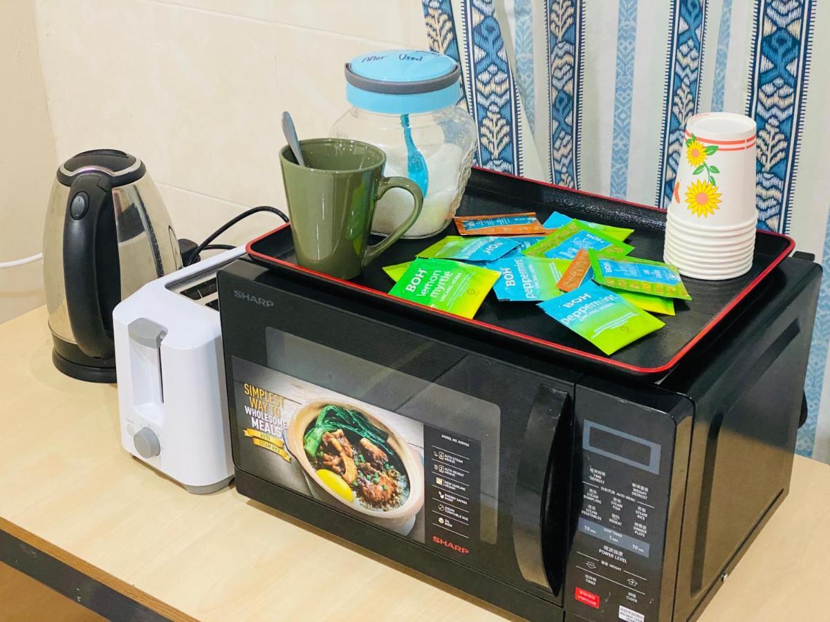 ホテル 100 Oastel Coliving タナ・ラタ エクステリア 写真