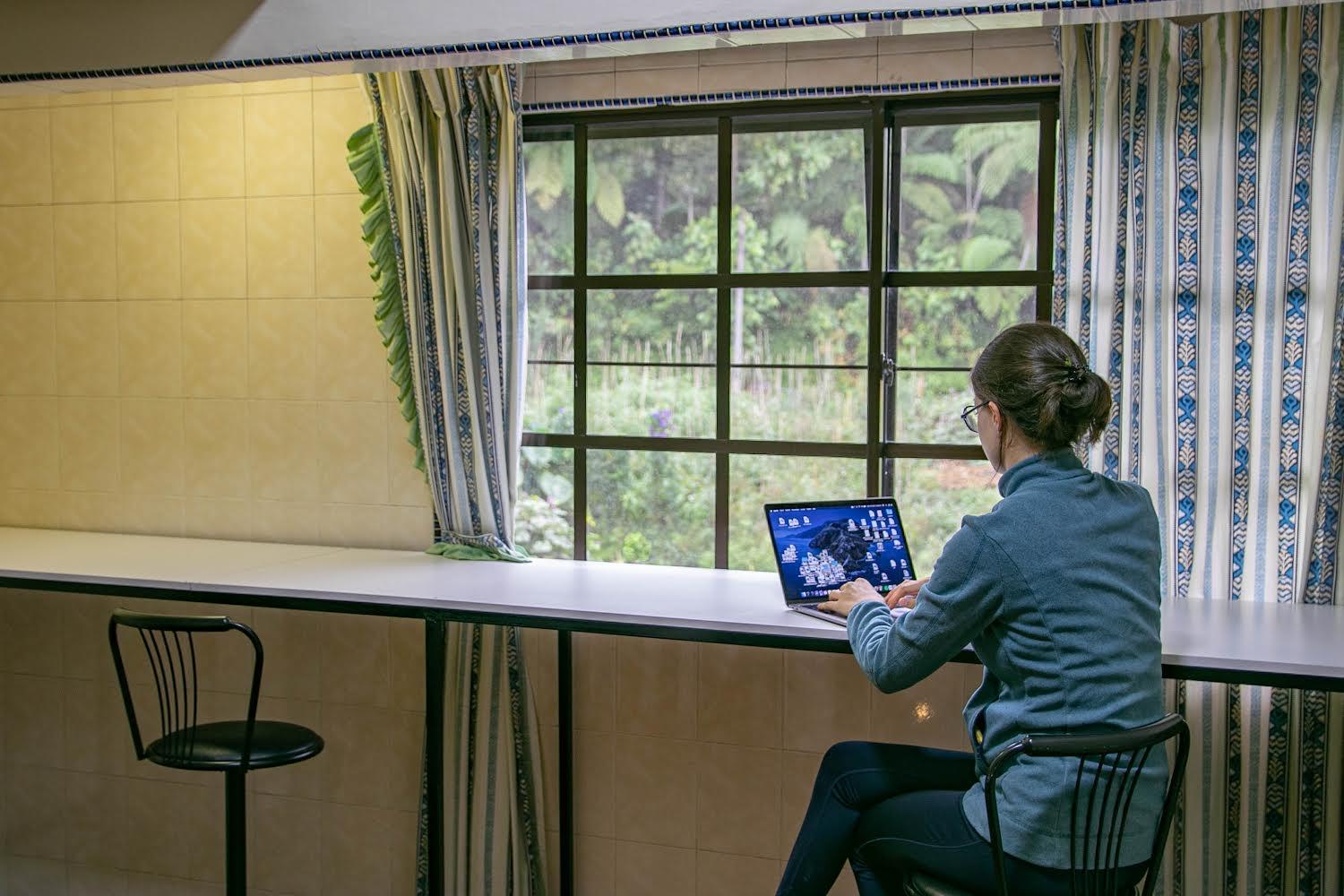 ホテル 100 Oastel Coliving タナ・ラタ エクステリア 写真